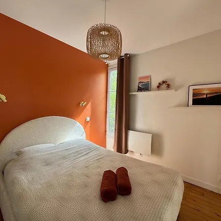 Apartment 2 Pieces Avec Balcon *